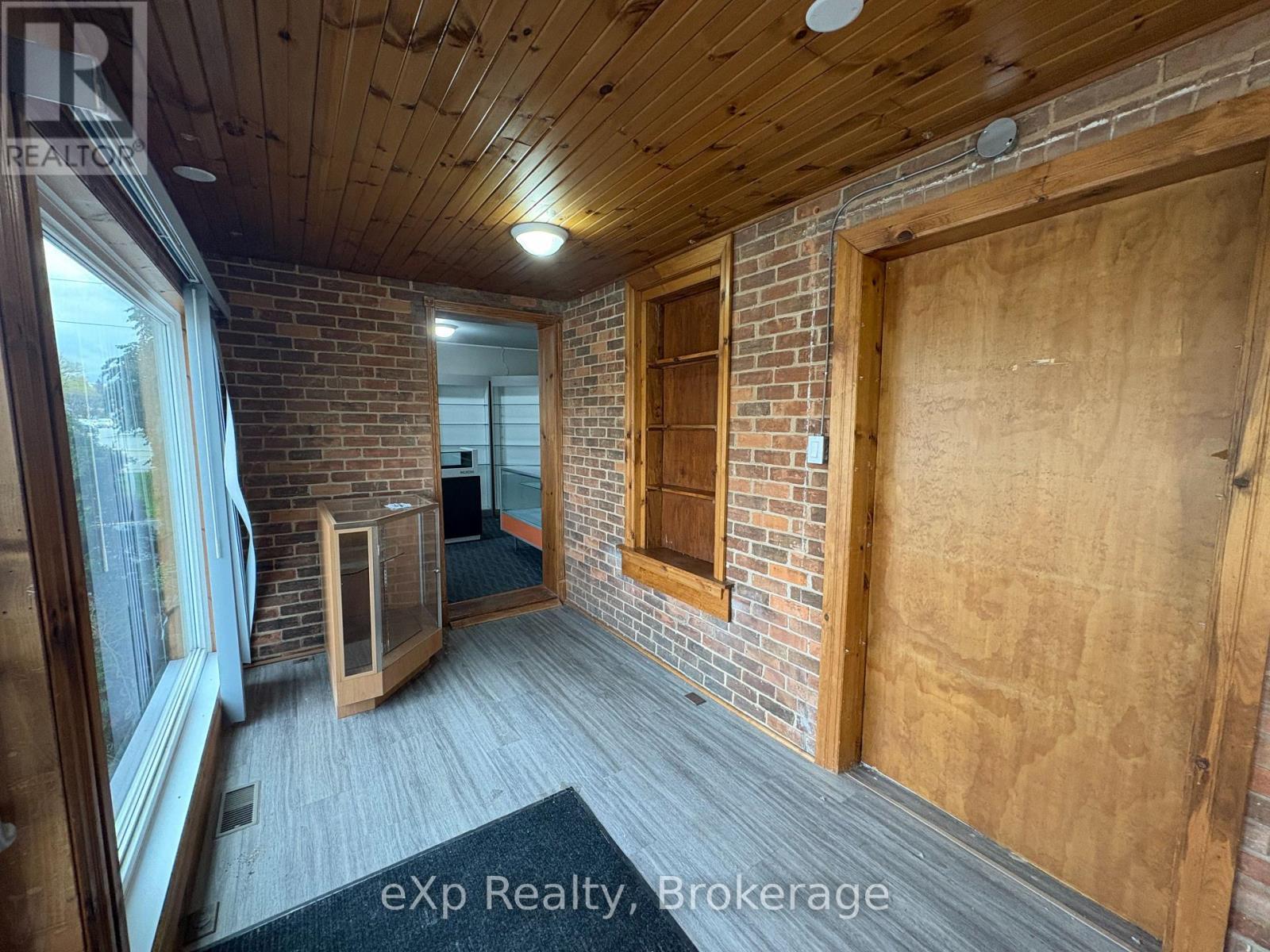 1602 9Th Avenue E, Owen Sound, ON