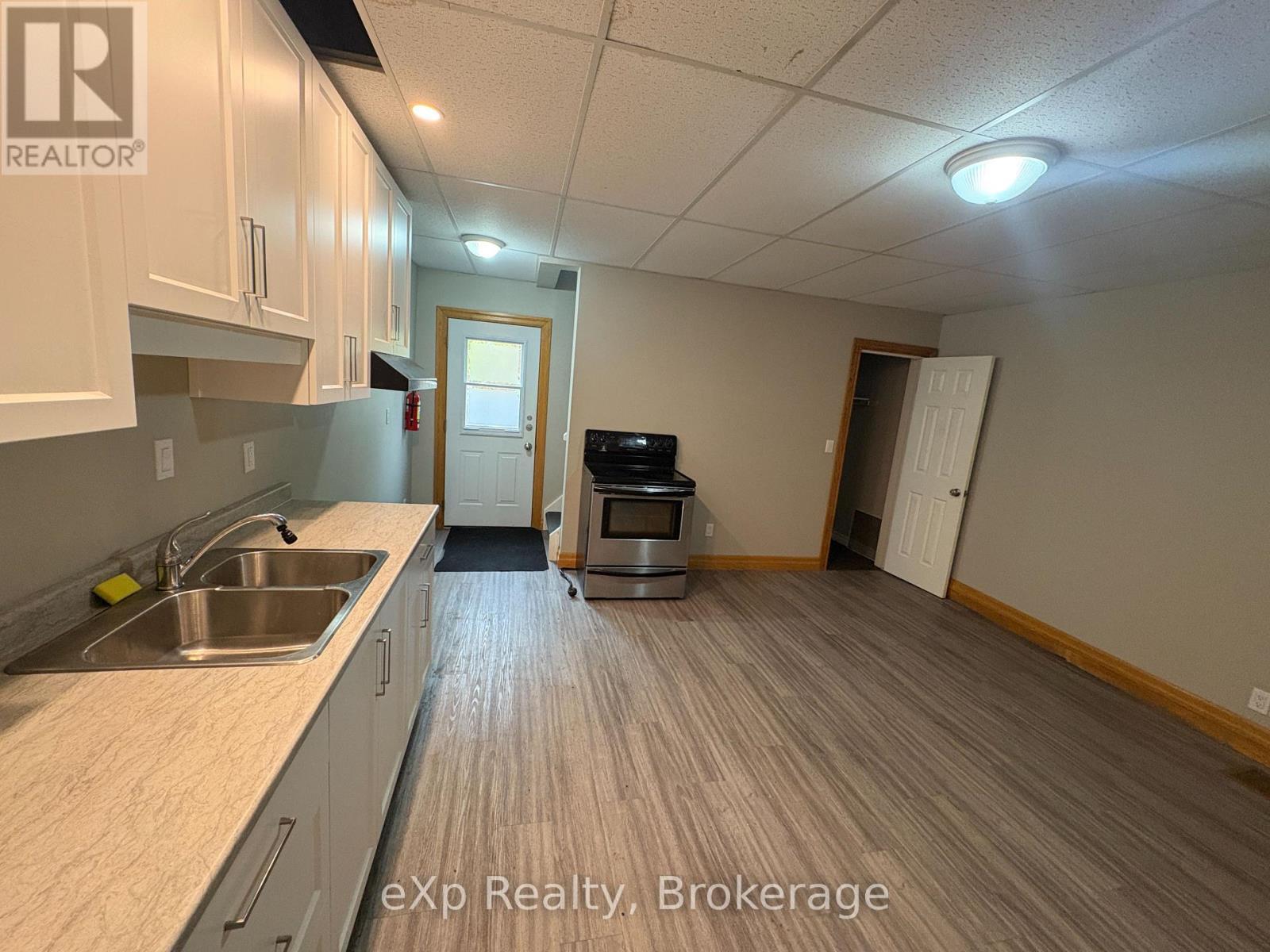 1602 9Th Avenue E, Owen Sound, ON