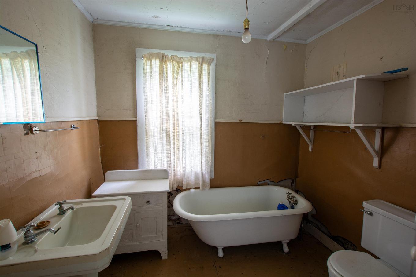 846 Placide Comeau Road, Meteghan Station, NS