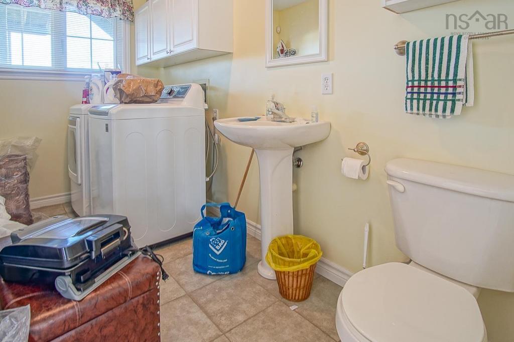 18 Jordan Street, New Minas, NS