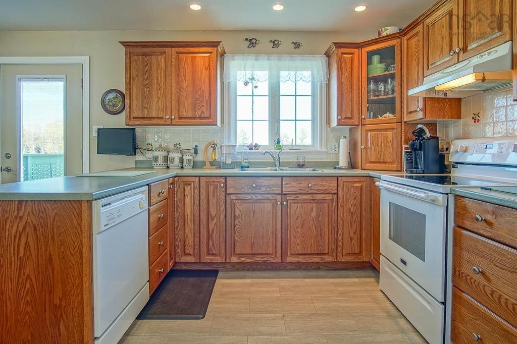 18 Jordan Street, New Minas, NS