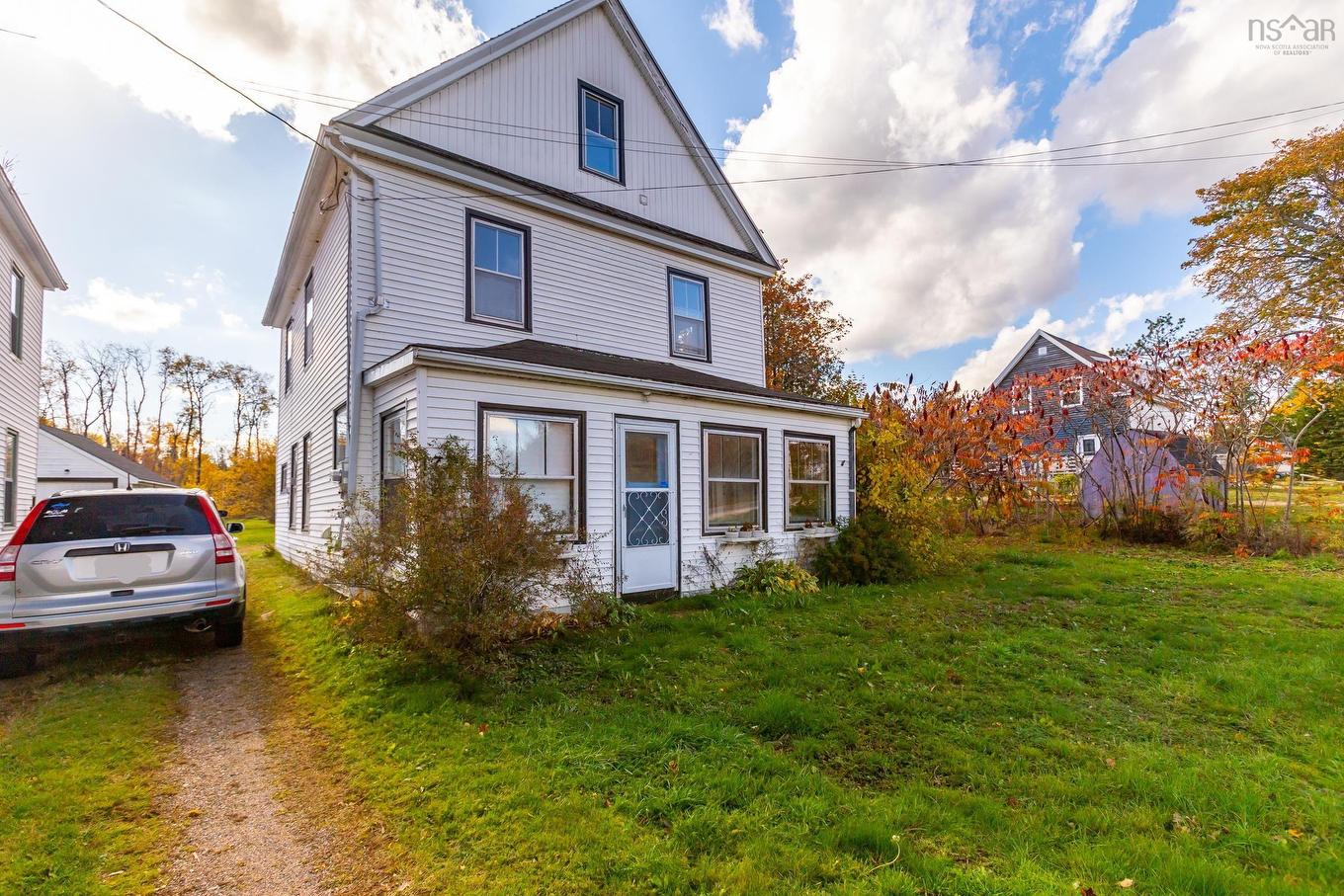 771 Highway 10, Springfield, NS