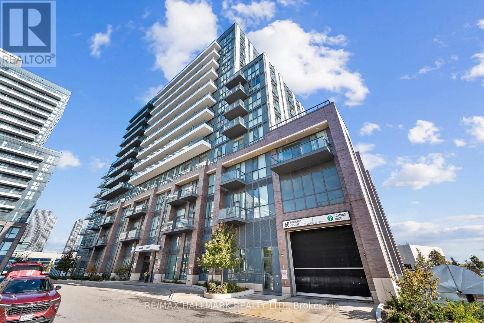 511 - 60 Honeycrisp Crescent, Vaughan, ON - Outdoor With Balcony With Facade