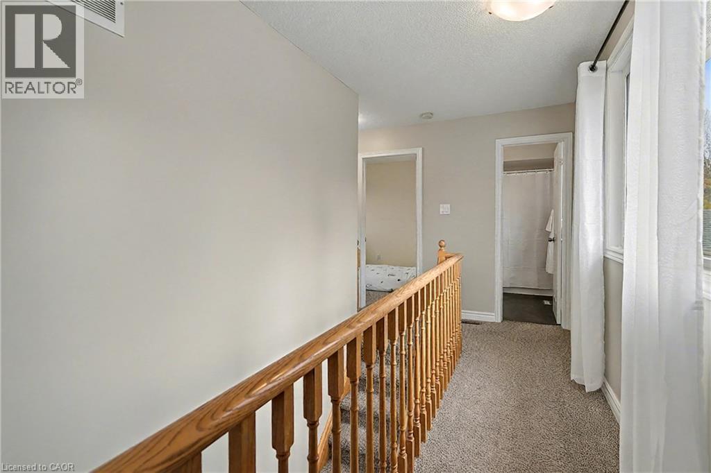 147 General Drive, Kitchener, ON - Indoor Photo Showing Other Room