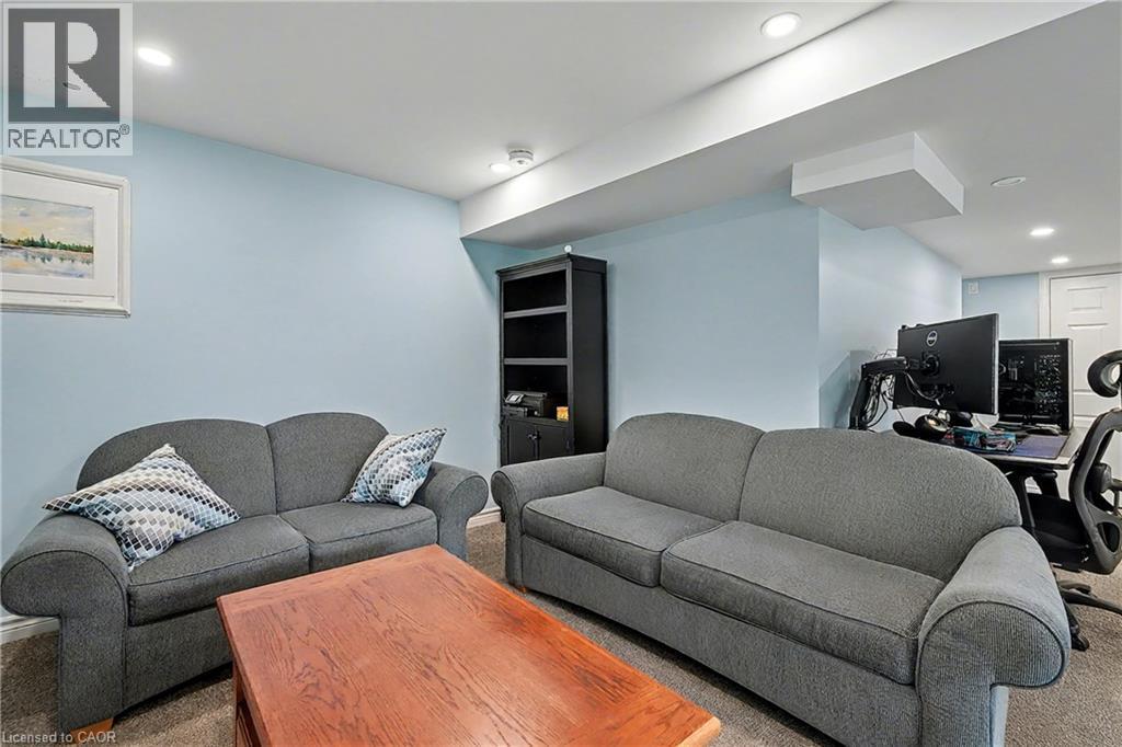 147 General Drive, Kitchener, ON - Indoor