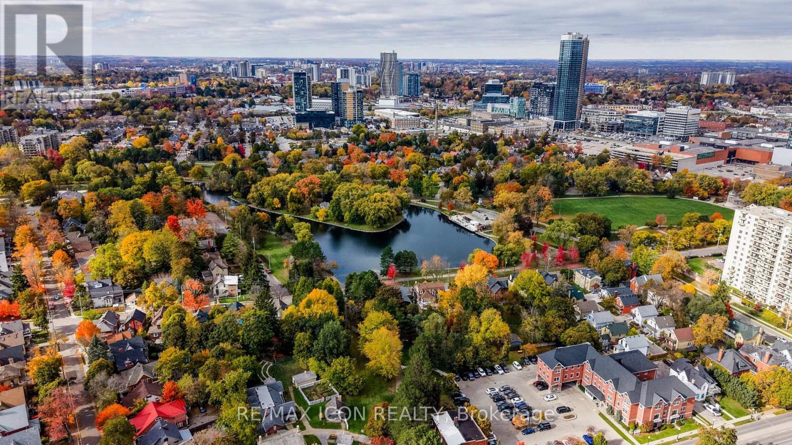 138 Courtland Avenue E, Kitchener, ON