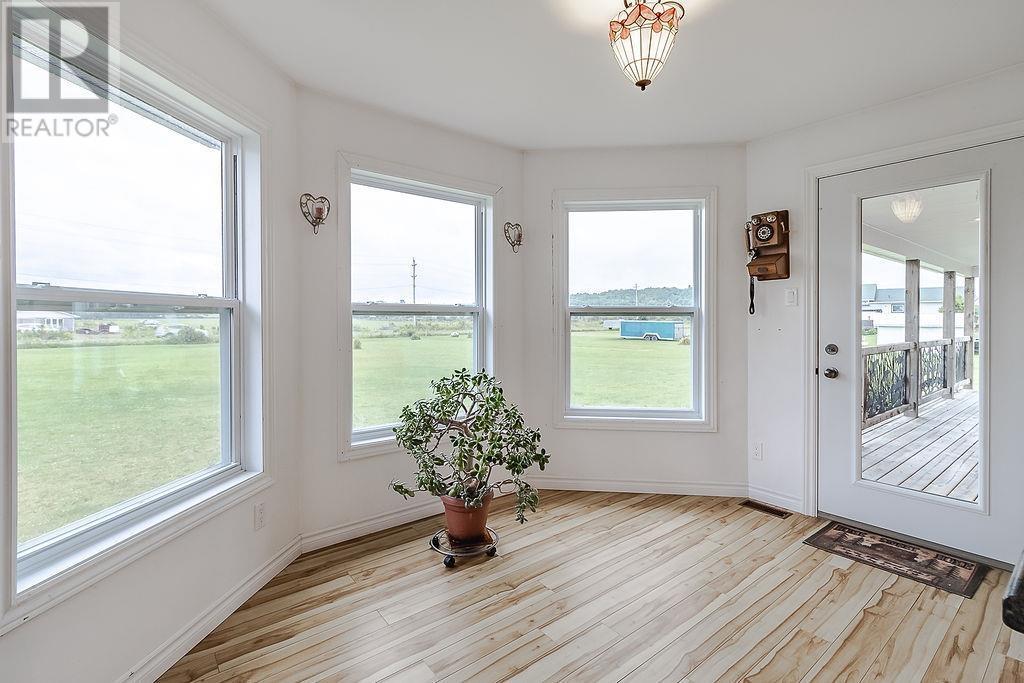 234 Echo Lake Rd, Echo Bay, ON - Indoor Photo Showing Other Room