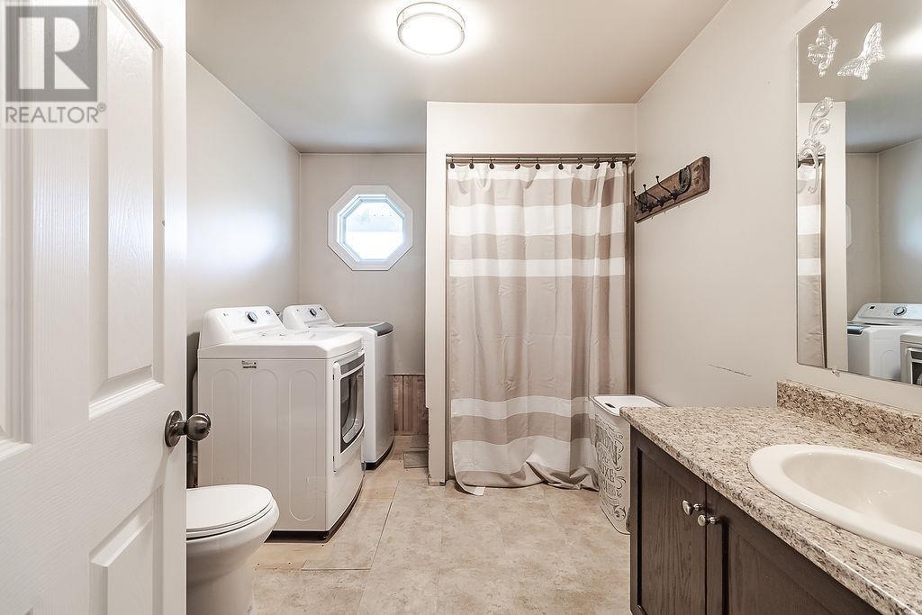 234 Echo Lake Rd, Echo Bay, ON - Indoor