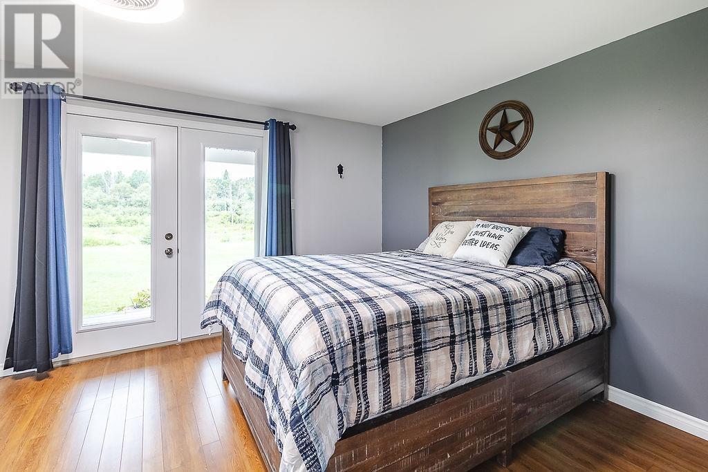 234 Echo Lake Rd, Echo Bay, ON - Indoor Photo Showing Bedroom