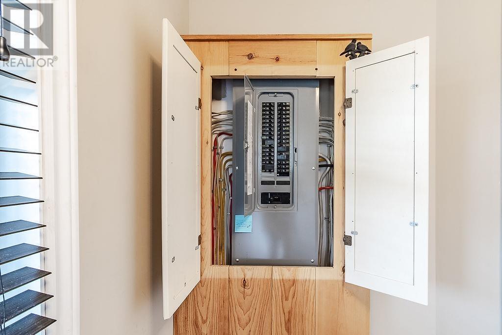 234 Echo Lake Rd, Echo Bay, ON - Indoor Photo Showing Other Room