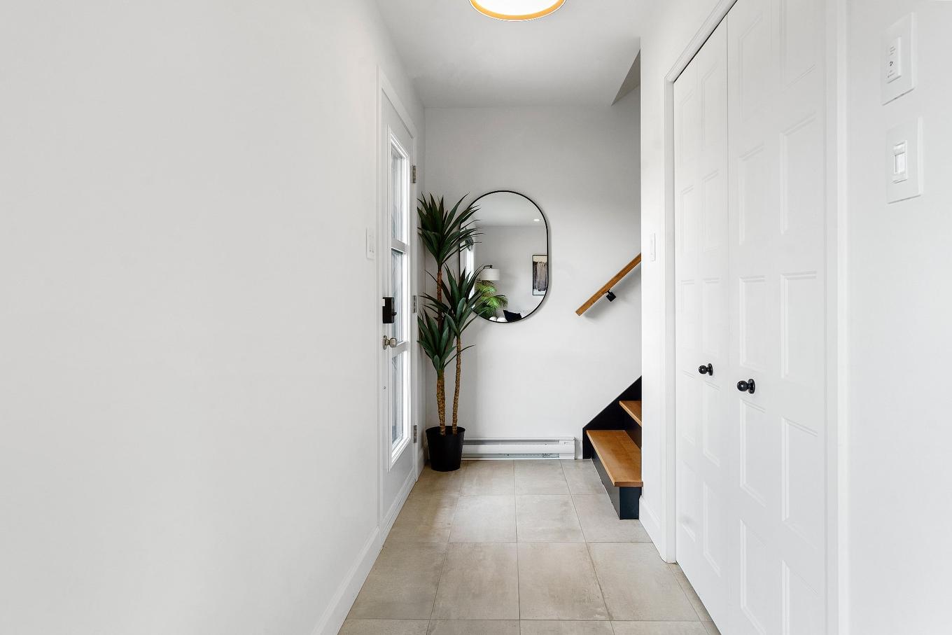 Passageway - 34Z Ch. De Gosford, Shannon, QC - Indoor Photo Showing Other Room