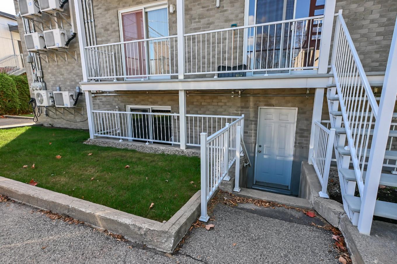 Entrée extérieure - 3-197 Rue De La Forge, Saint-Eustache, QC - Outdoor With Exterior