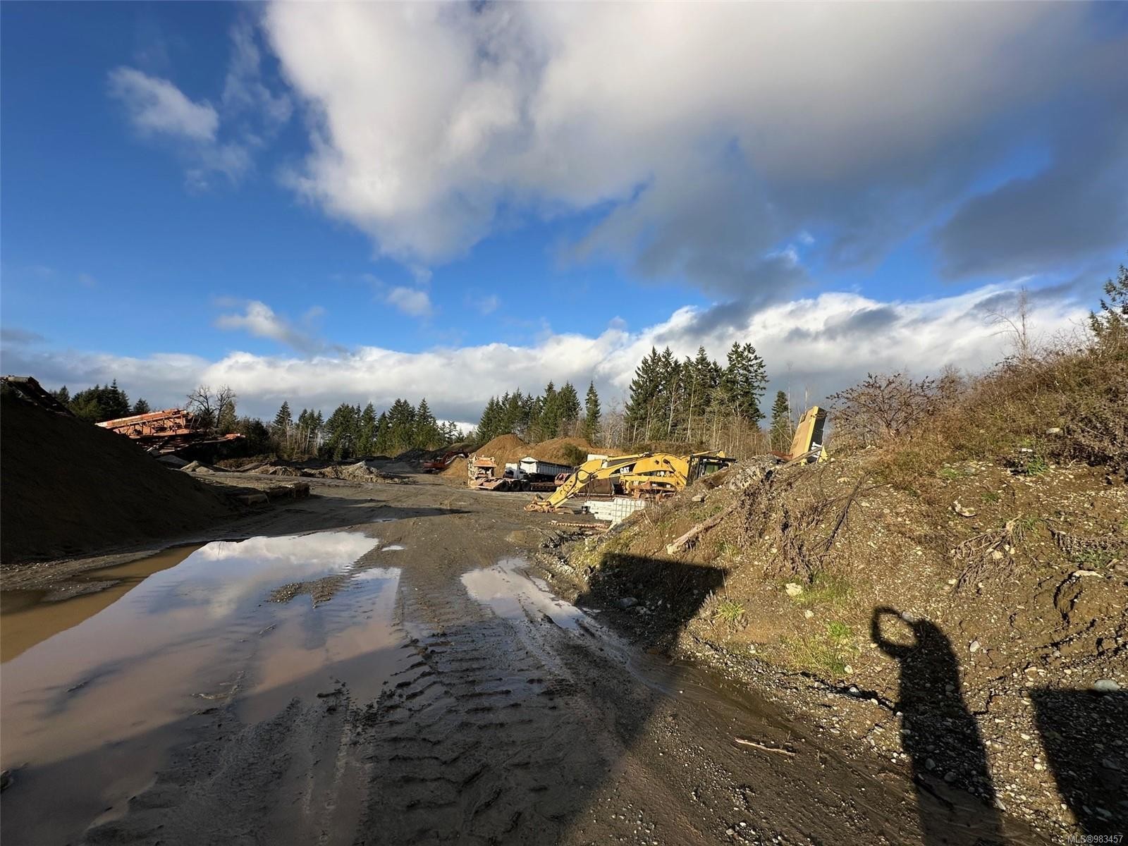 1745 Thain Rd, Cobble Hill, BC