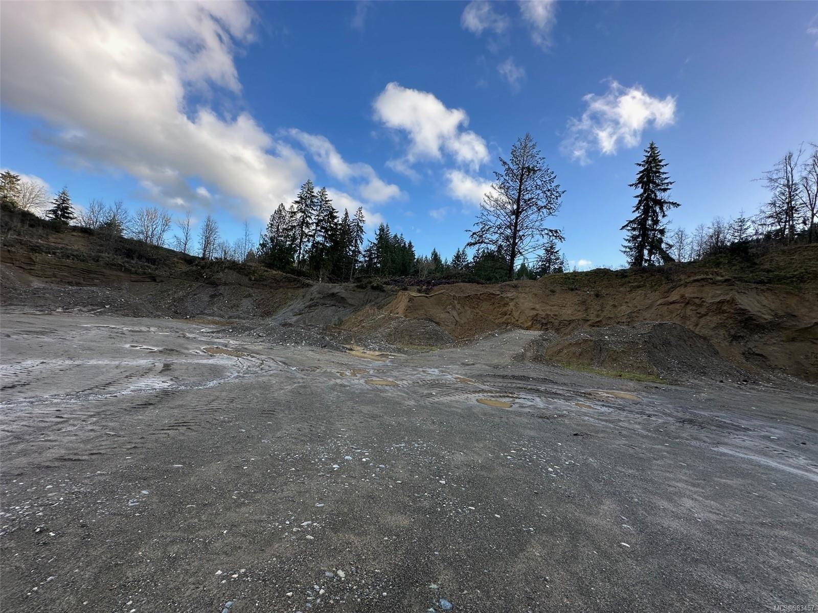 1745 Thain Rd, Cobble Hill, BC