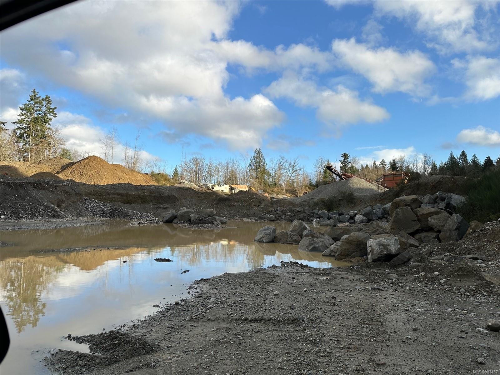 1745 Thain Rd, Cobble Hill, BC