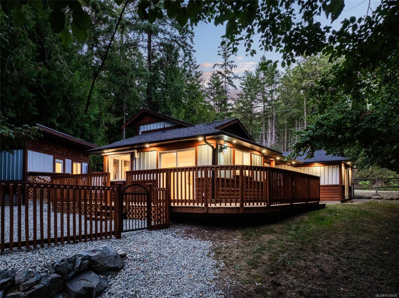 1811 Silver Mine Rd, Shawnigan Lake, BC