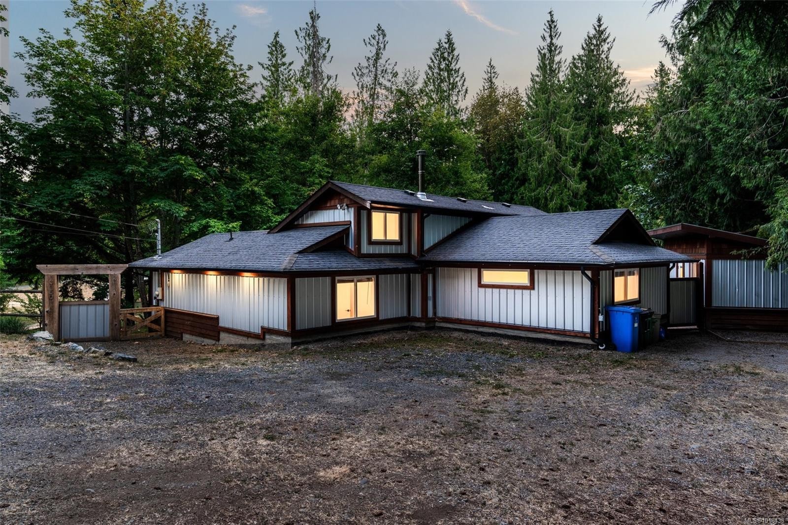 1811 Silver Mine Rd, Shawnigan Lake, BC