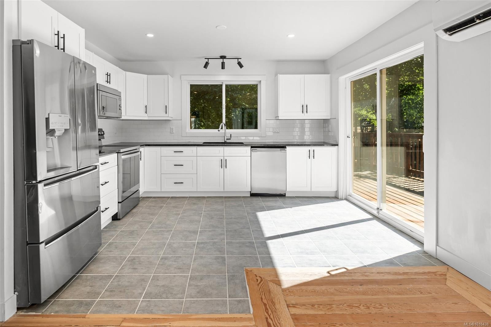 1811 Silver Mine Rd, Shawnigan Lake, BC