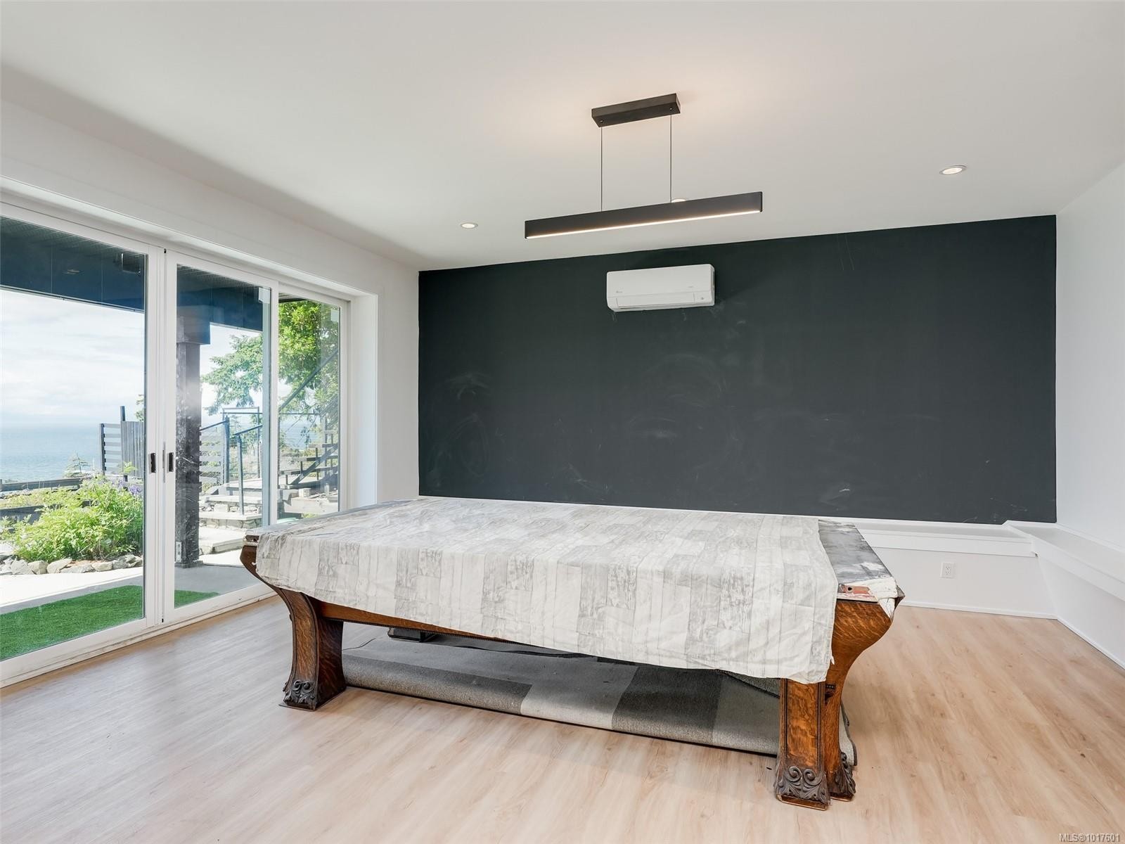 7551 Ocean Park Pl, Sooke, BC