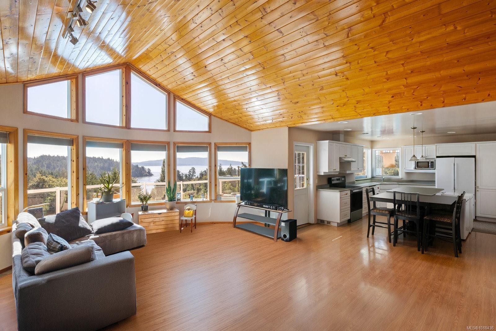 2894 Horton Rd, Mill Bay, BC