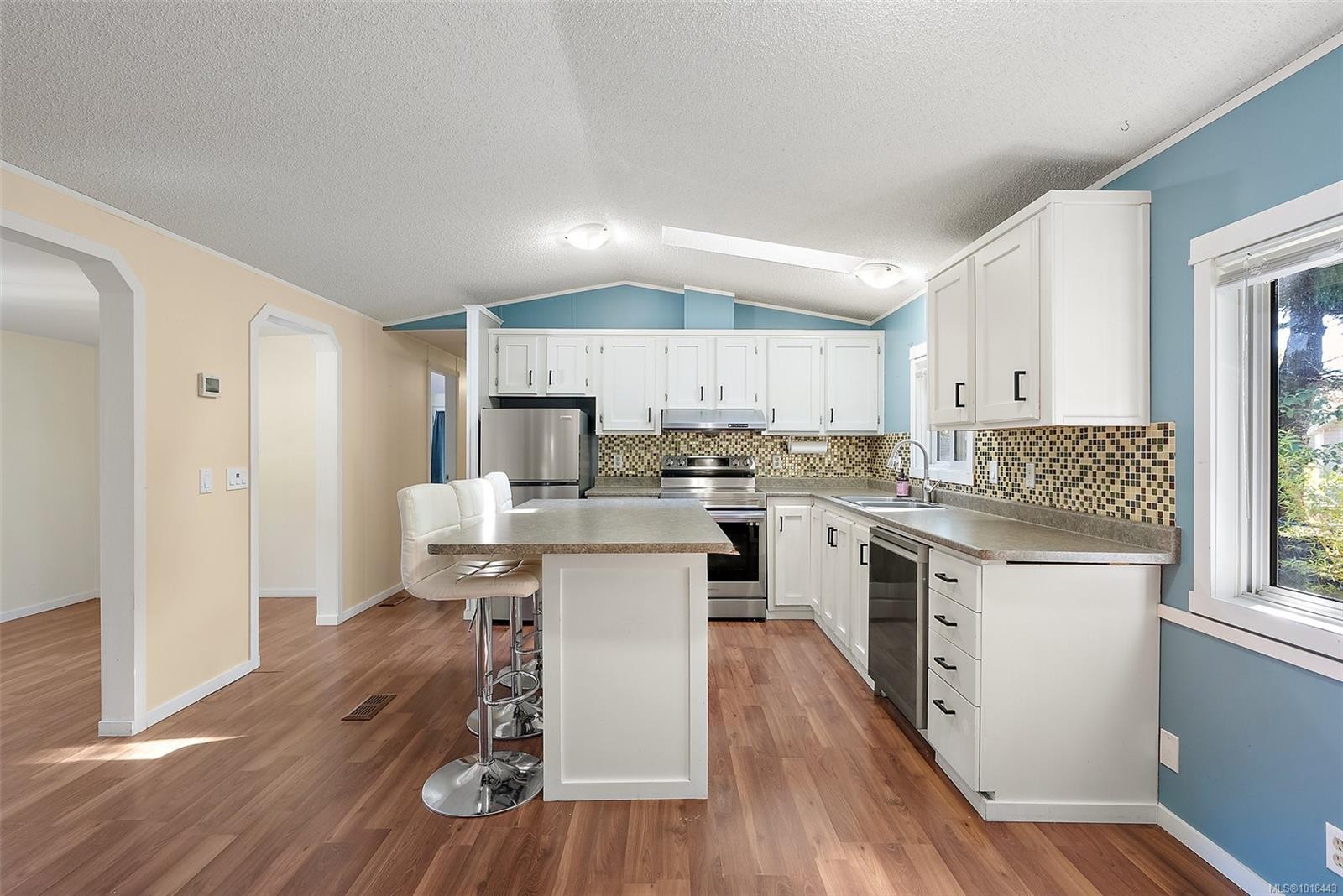 204-2779 Stautw Rd, Central Saanich, BC