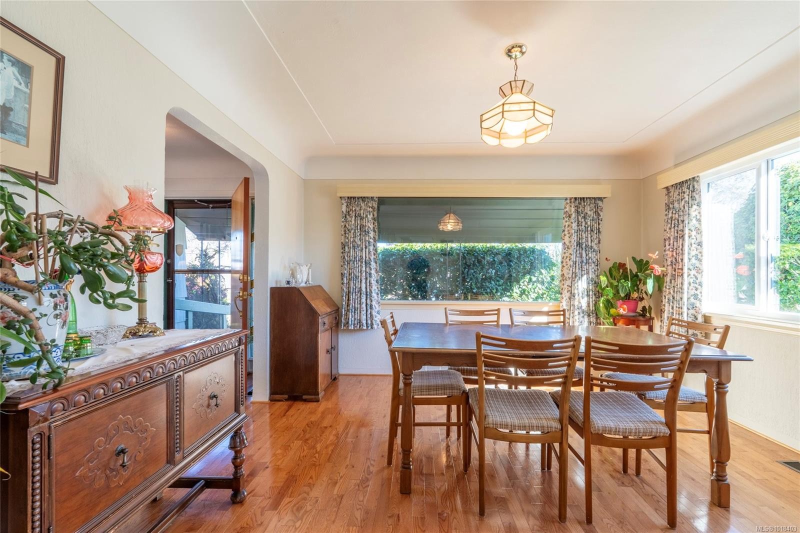 1131 Heald Ave, Esquimalt, BC