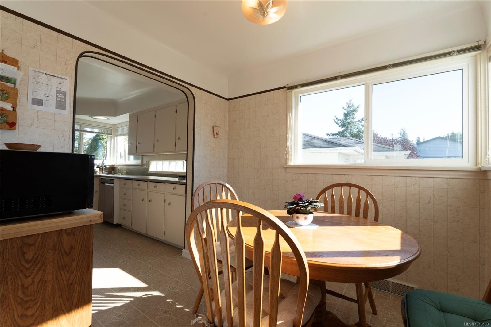 1131 Heald Ave, Esquimalt, BC