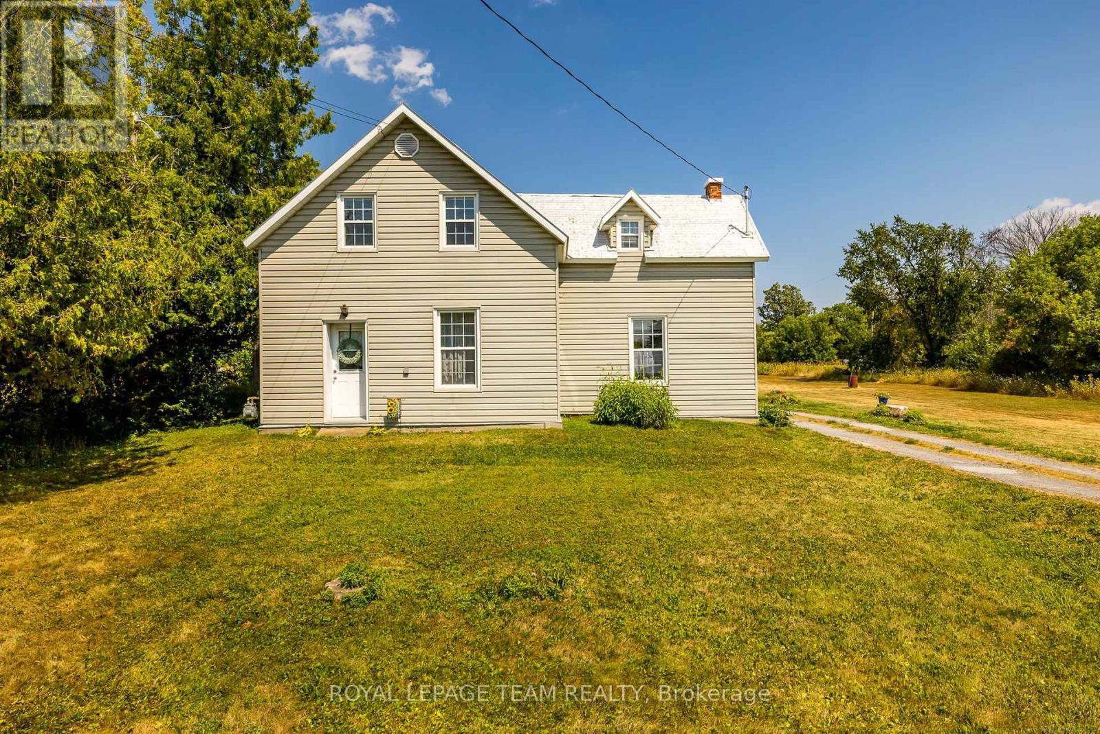 2106 Dunrobin Road, Ottawa, ON - Outdoor