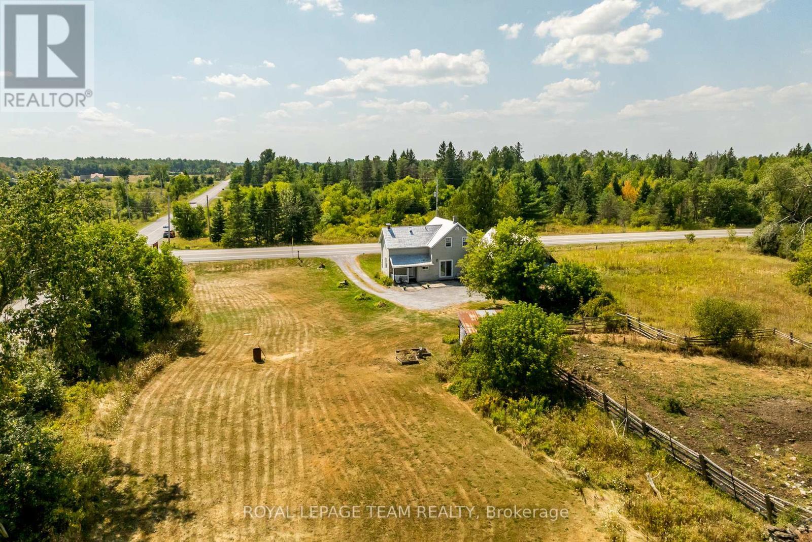 2106 Dunrobin Road, Ottawa, ON - Outdoor With View
