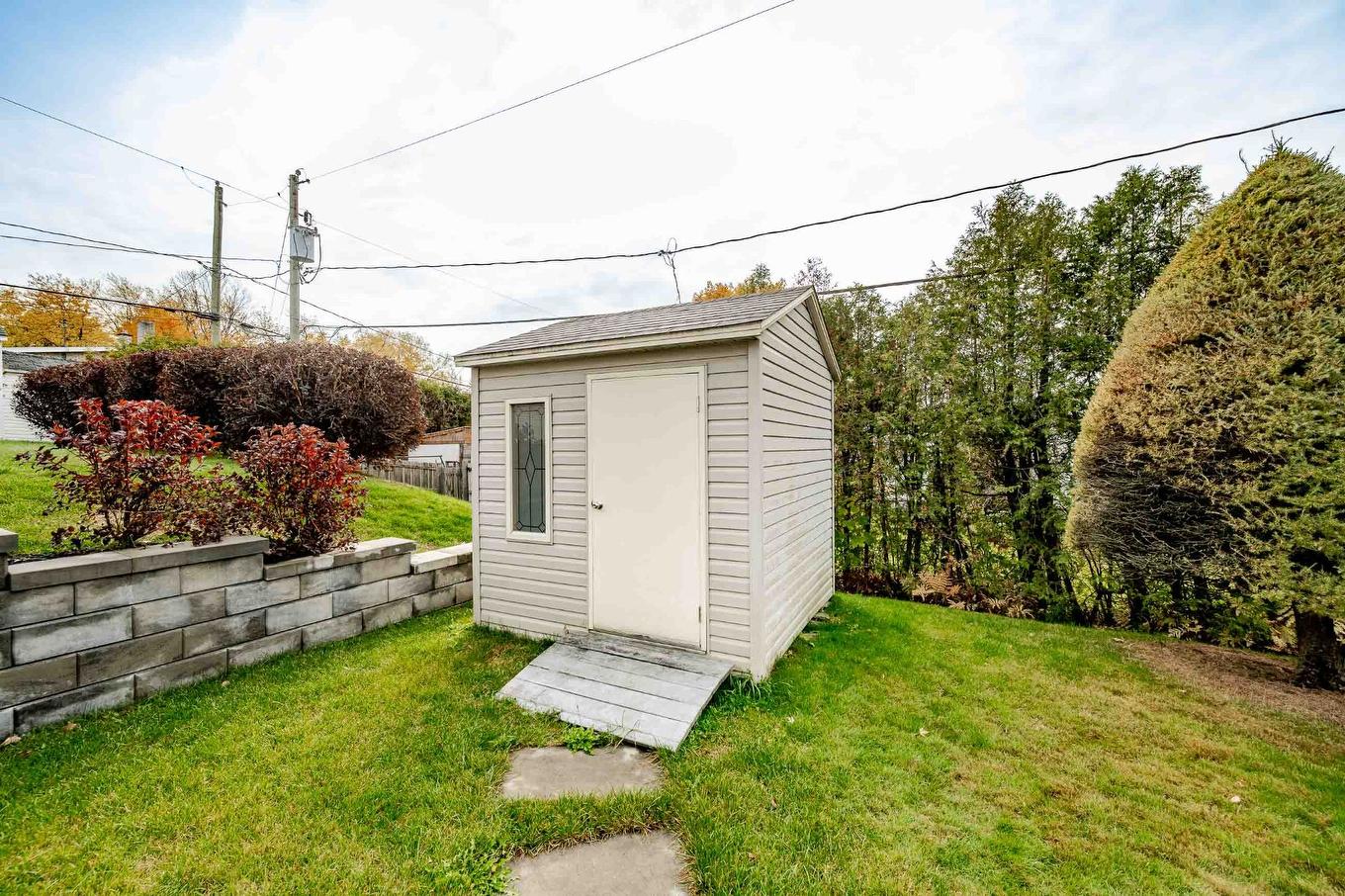 Storage - 892 Rue Des Muguets, Sherbrooke (Fleurimont), QC - Outdoor