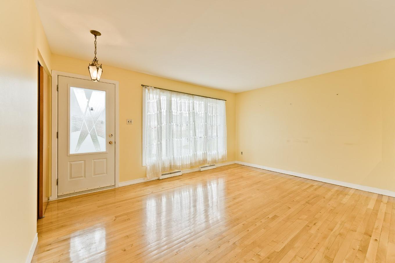 Hall - 892 Rue Des Muguets, Sherbrooke (Fleurimont), QC - Indoor Photo Showing Other Room