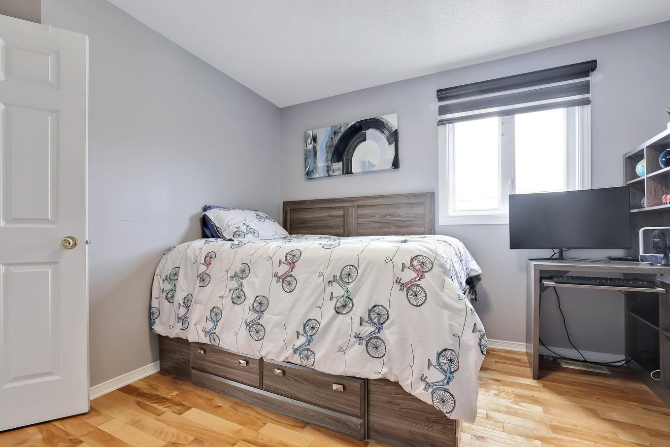 Bedroom - 4 Rue Molière, Gatineau (Aylmer), QC - Indoor Photo Showing Bedroom