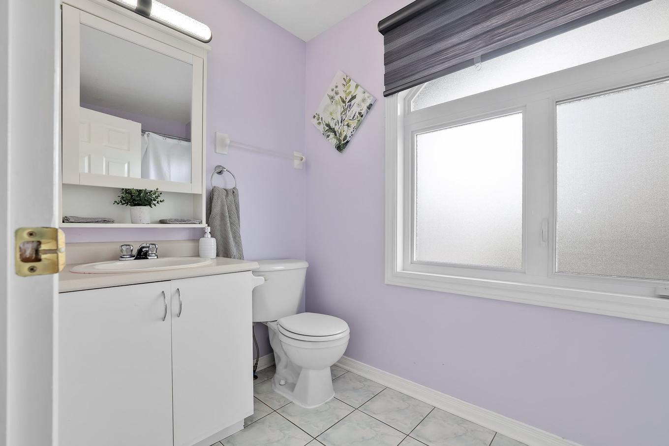 Bathroom - 4 Rue Molière, Gatineau (Aylmer), QC - Indoor Photo Showing Bathroom