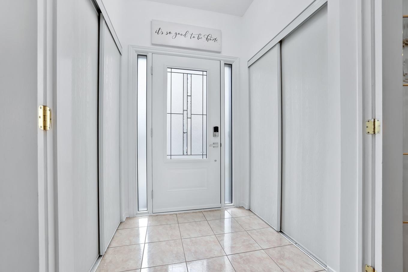 Hall - 4 Rue Molière, Gatineau (Aylmer), QC - Indoor Photo Showing Other Room