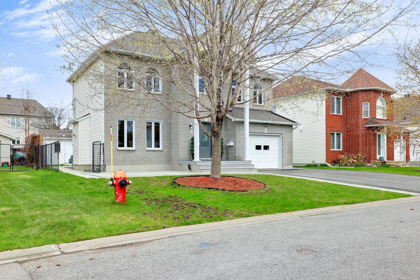 Exterior entrance - 4 Rue Molière, Gatineau (Aylmer), QC - Outdoor With Facade