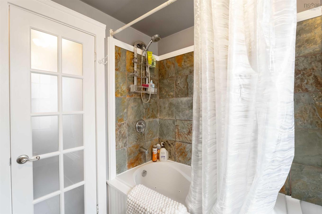 55 Lighthouse Road, Digby, NS