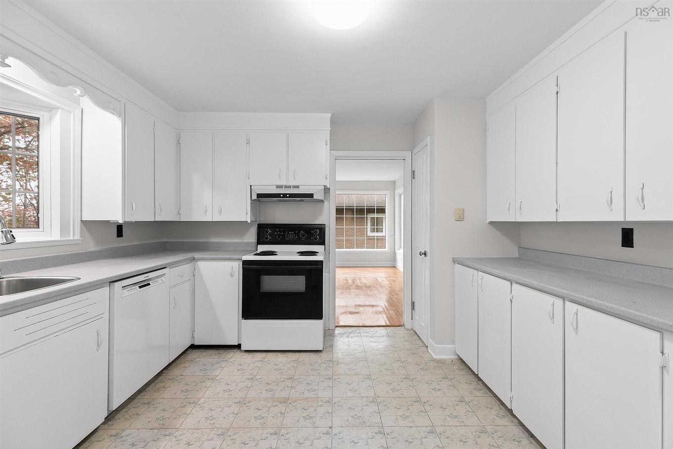 43 Deepwood Crescent, Halifax, NS