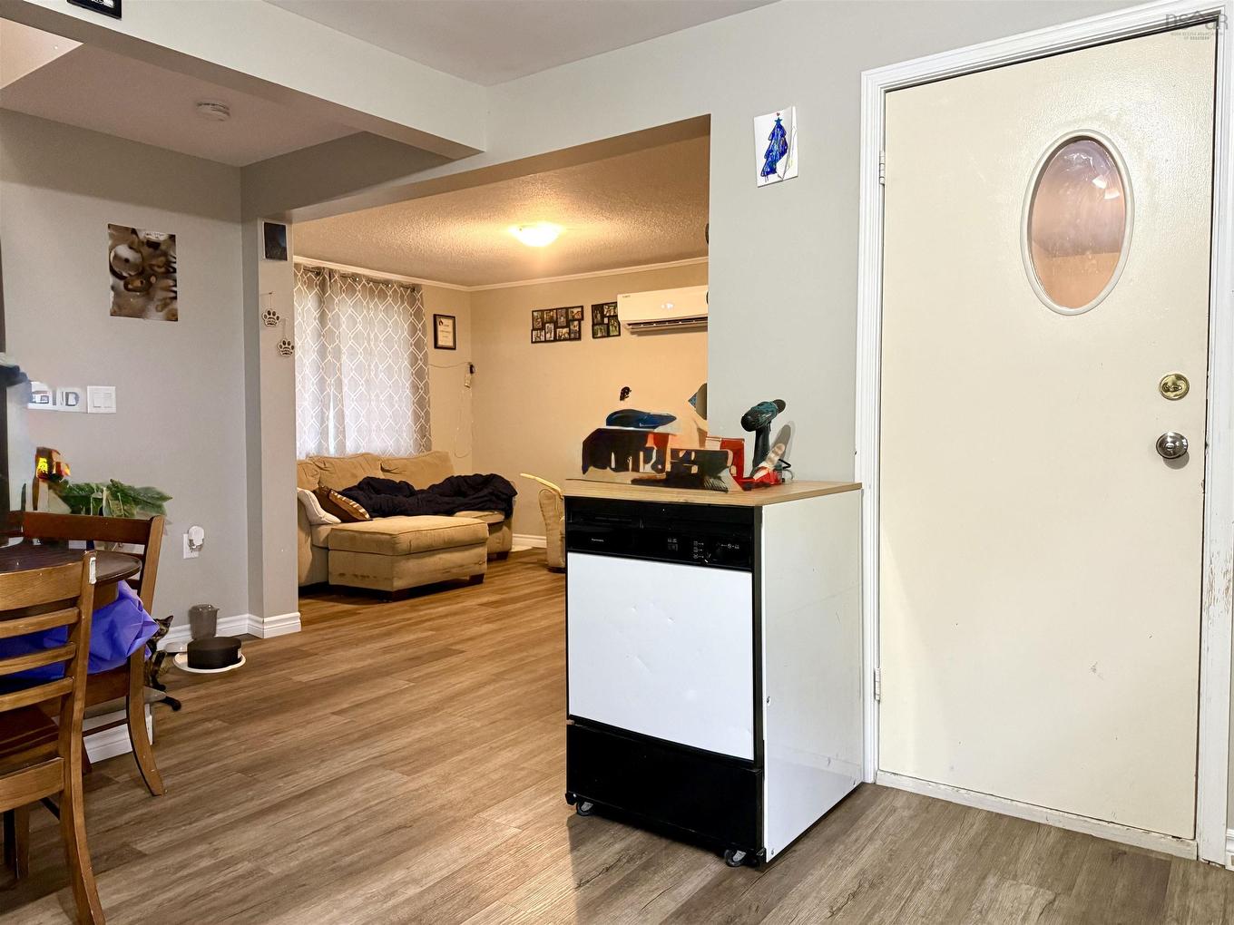 128 Main Street, Springhill, NS