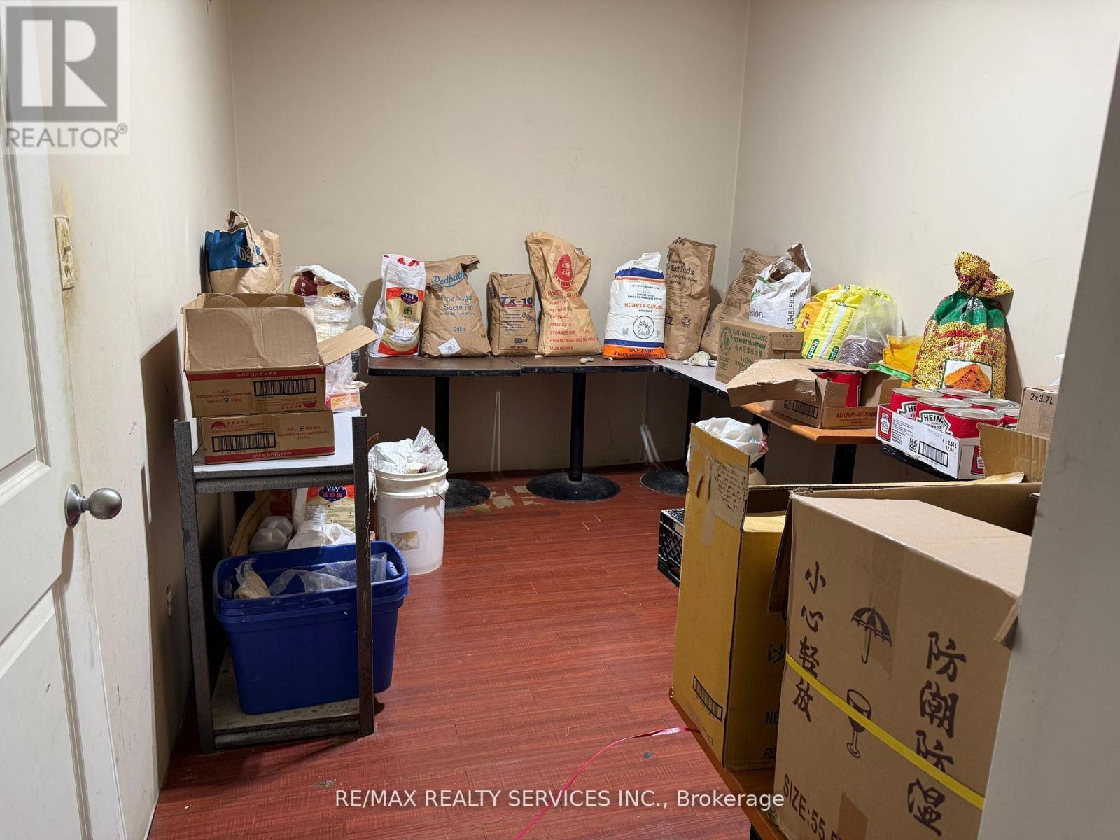 354 Main Street W, Hamilton, ON