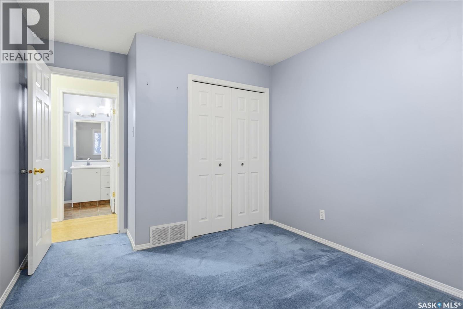 310 2203 Angus Street, Regina, SK - Indoor