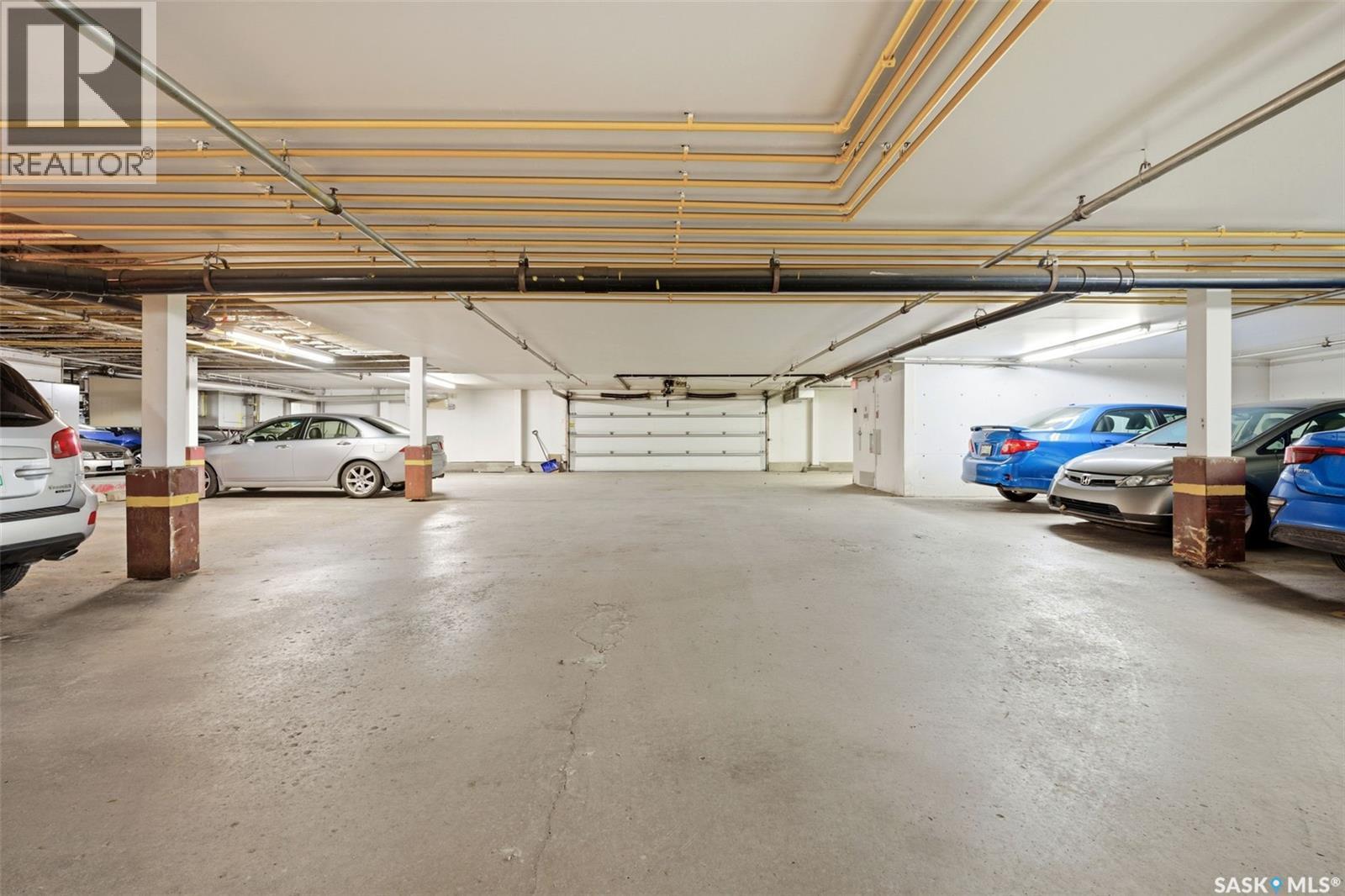 310 2203 Angus Street, Regina, SK - Indoor Photo Showing Garage