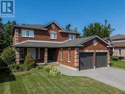 26 KENWELL CRESCENT Barrie, ON L4N 0A4