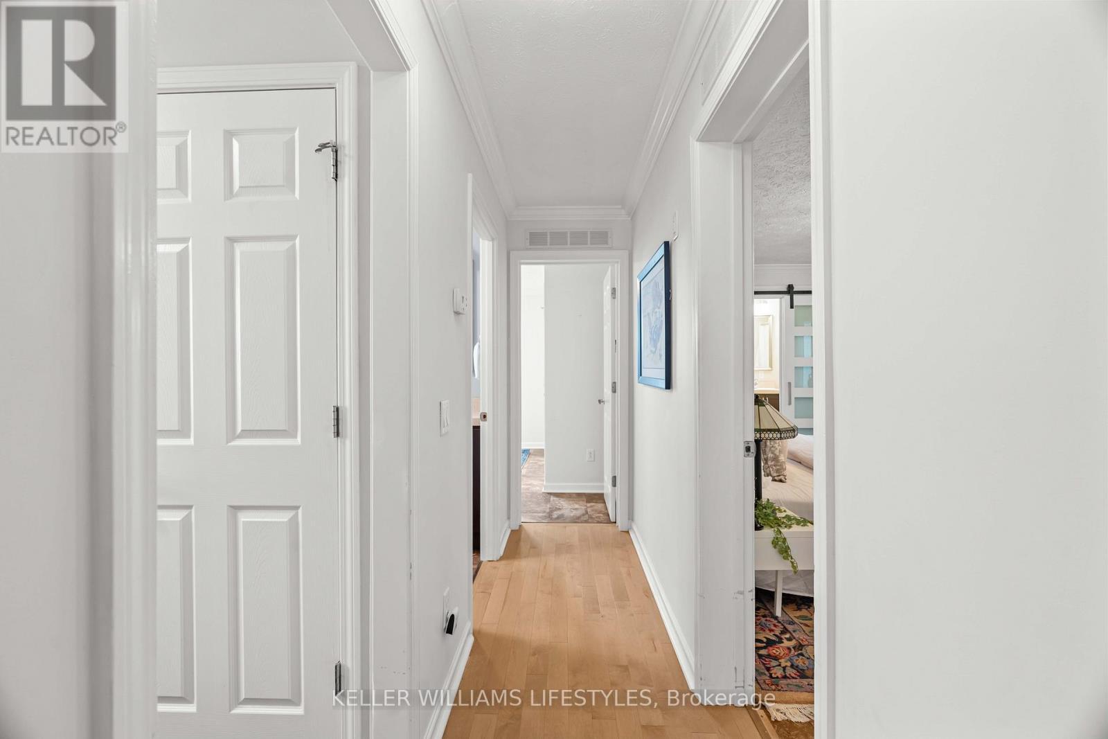 17 George Street, Strathroy-Caradoc (Se), ON - Indoor Photo Showing Other Room