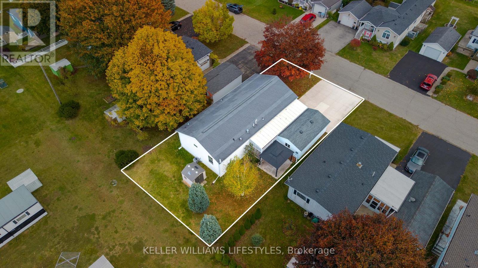 17 George Street, Strathroy-Caradoc (Se), ON -