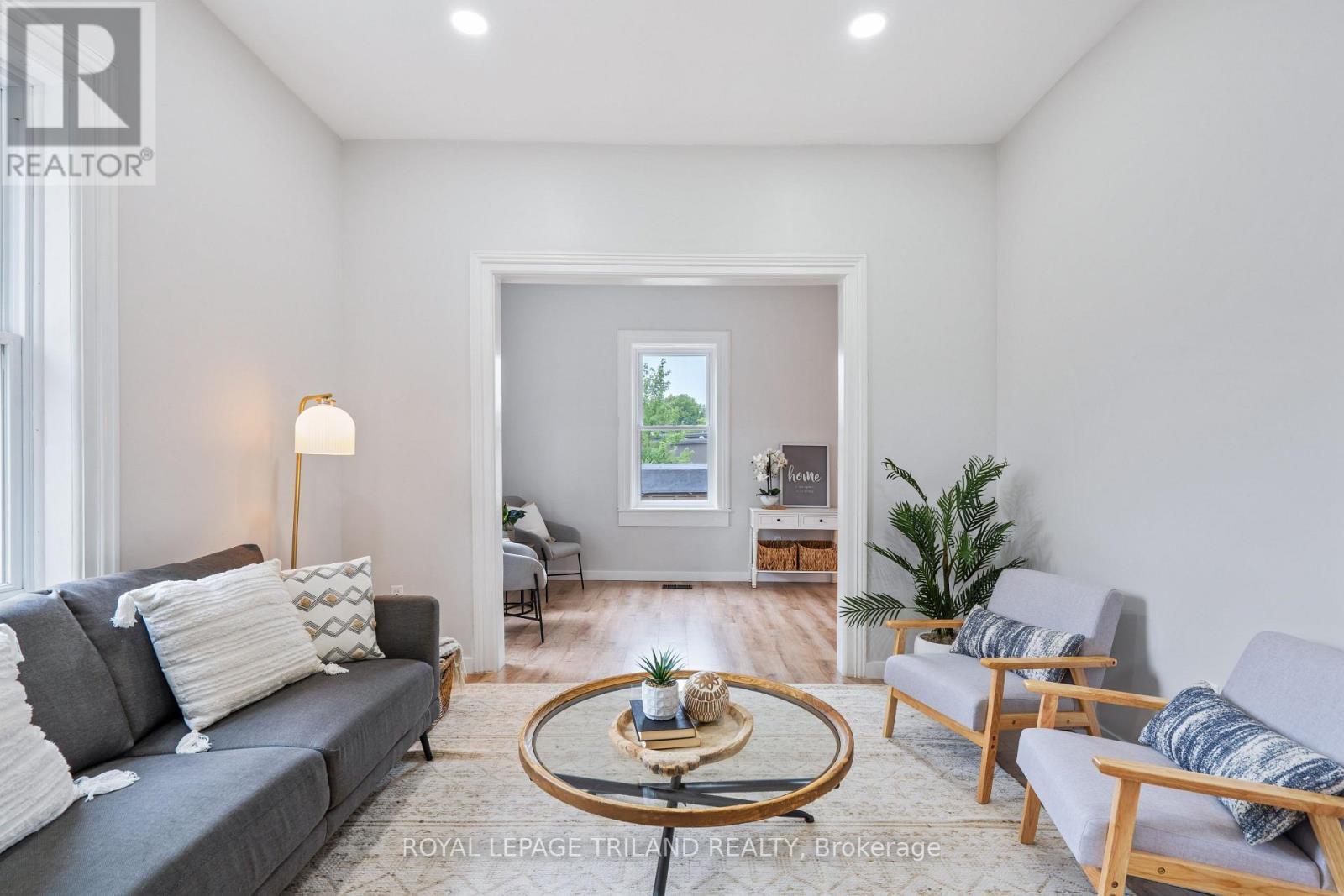 191 Catherine Street, North Middlesex (Parkhill), ON - Indoor Photo Showing Other Room