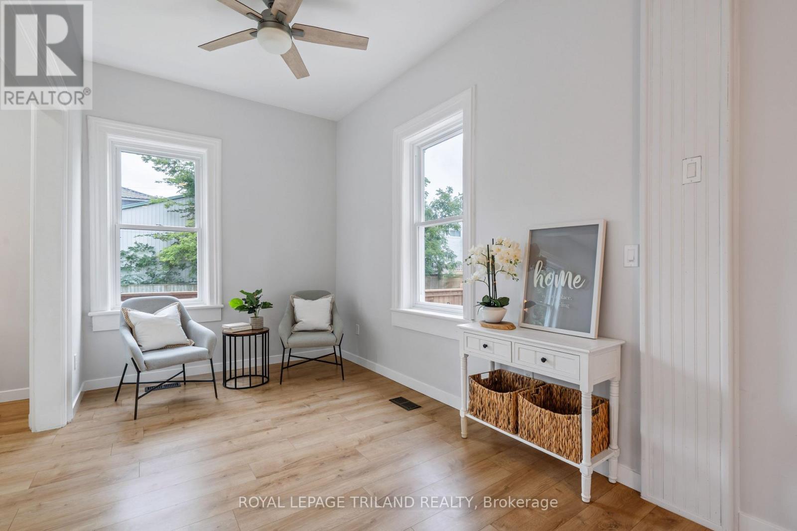 191 Catherine Street, North Middlesex (Parkhill), ON - Indoor Photo Showing Other Room