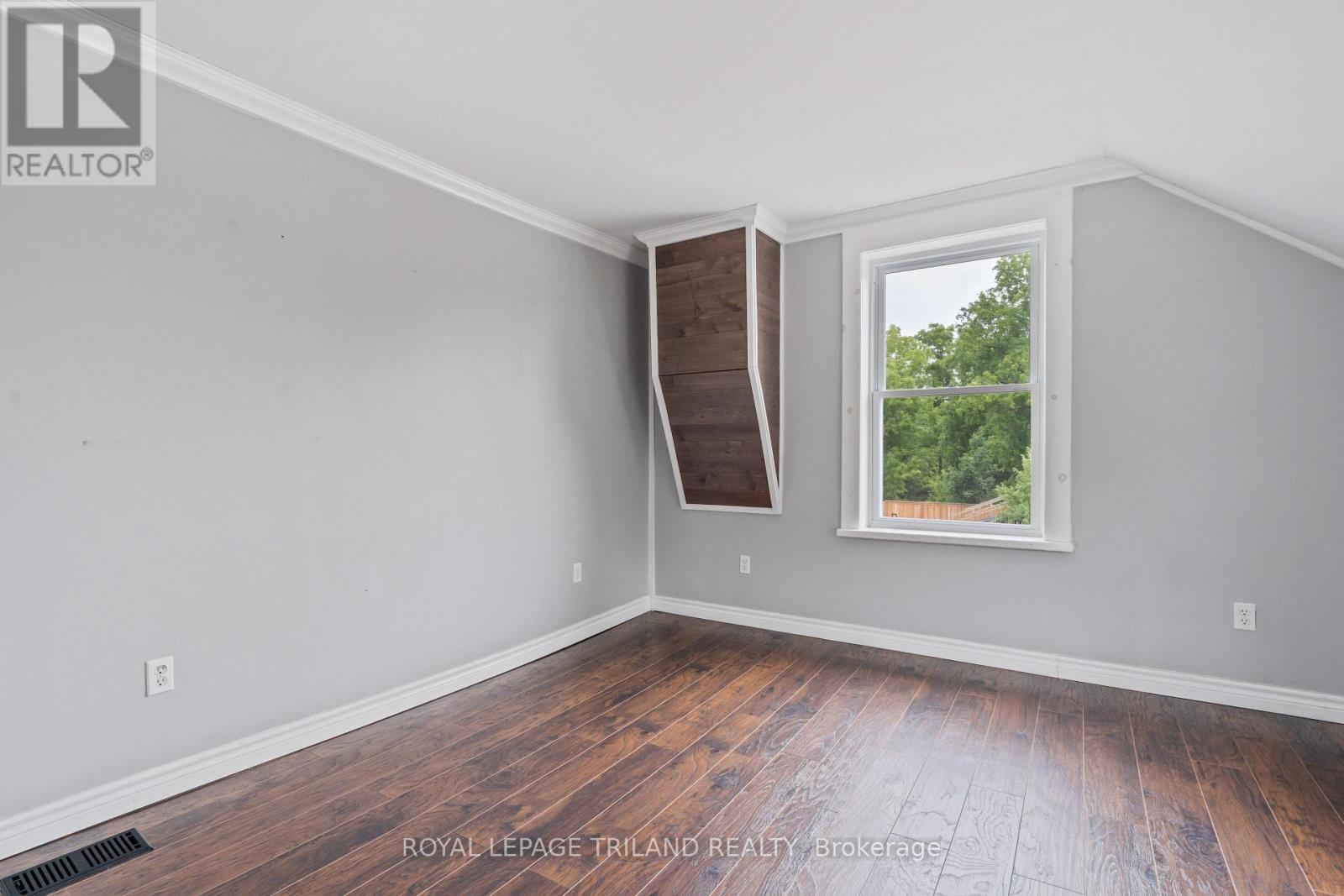 191 Catherine Street, North Middlesex (Parkhill), ON - Indoor Photo Showing Other Room