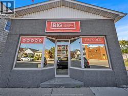 1145 ERIE Windsor, ON N9A 3Z4