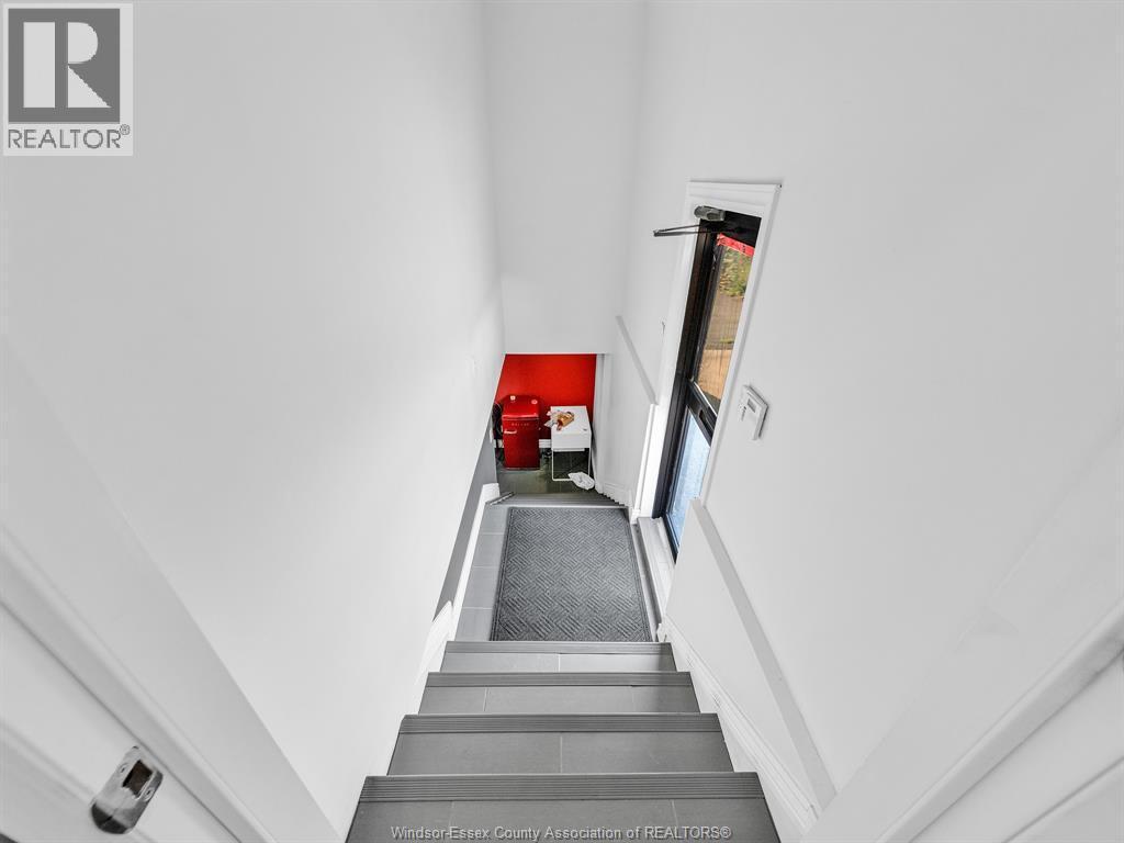 1145 Erie, Windsor, ON