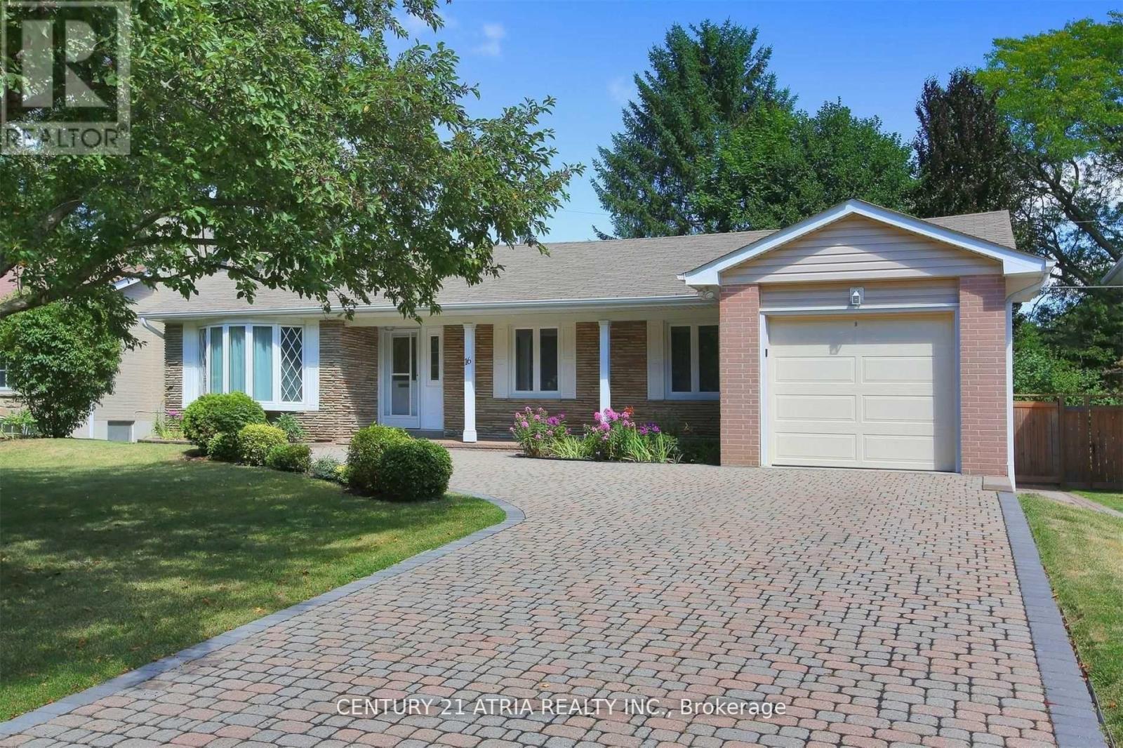 16 Brightbay Crescent, Markham, ON - Outdoor With Facade